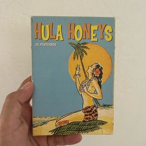 NIB Hula Honeys Postcards
